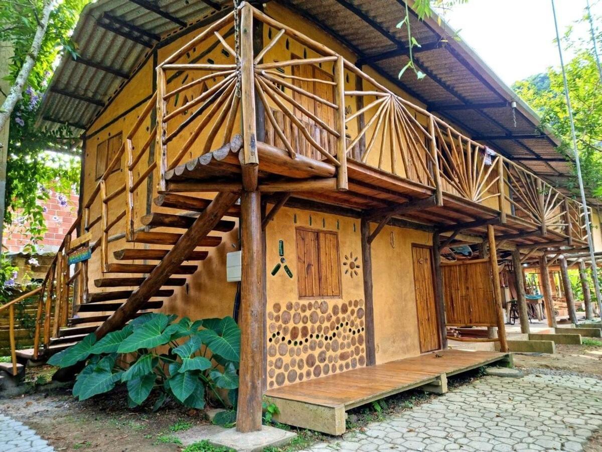 Cambuca Surf Skate Villa Ubatuba Luaran gambar